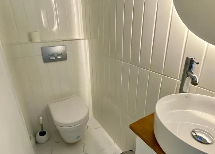 Hyper Centre - Air-conditioned - Quiet - Tramway - Equipped Kitchen - Wifi Apartment *